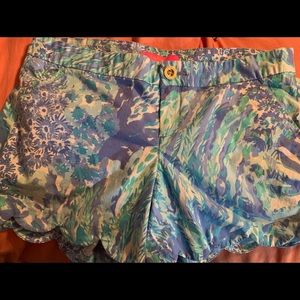 Lilly Pulitzer size 10 shorts!!